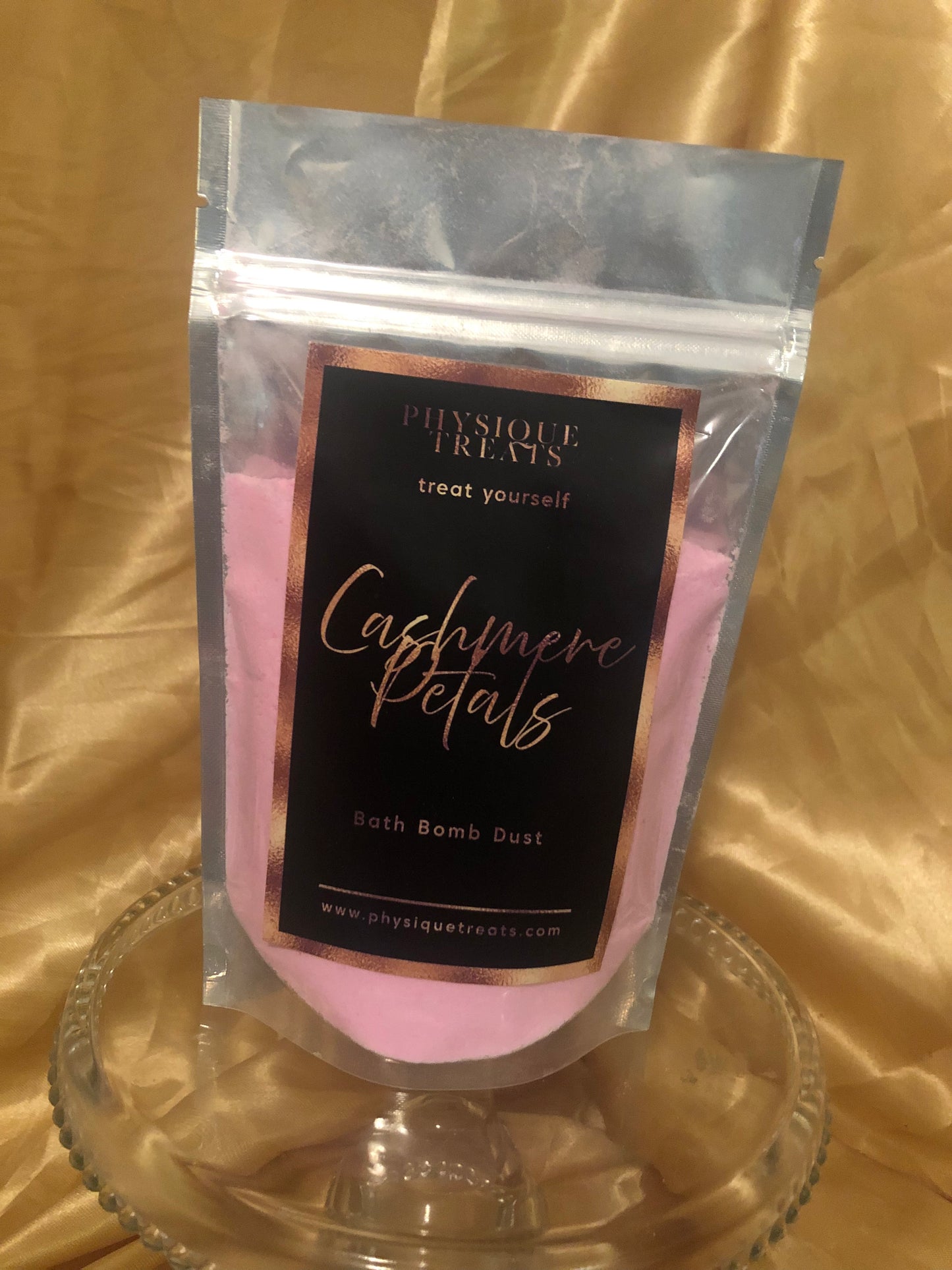 Cashmere Petals Bath Bomb Fizzy